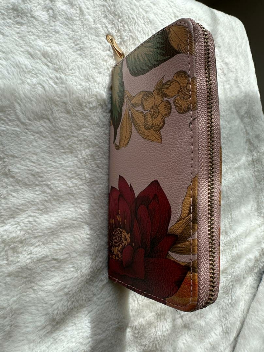 Classic Floral Printed Zip-around Accessories Wallet